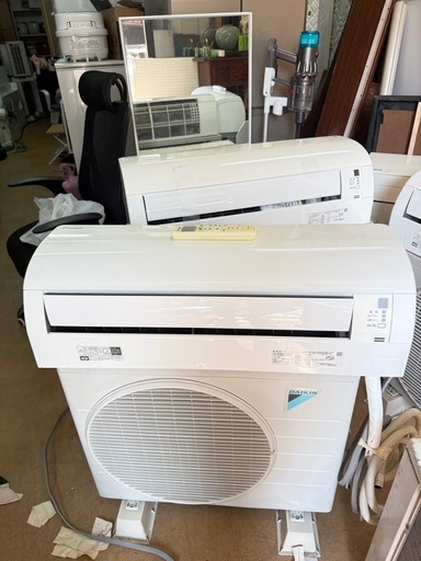 ダイキン 2.2KW 6畳　2019年製  (取り付け込み)