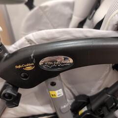 Aprica　ベビーカー　レインカバー付き【ラクーナビッテソファークッション　アカチャンホンポ限定モデル】の画像