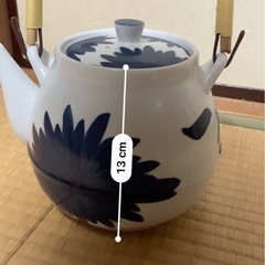 大きめ急須の画像