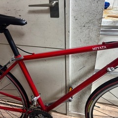 MIYATA ミヤタclomolyレッド クロスバイク700cの画像