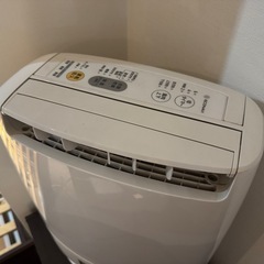 Panasonic 衣類乾燥除湿機　F-YZM60の画像