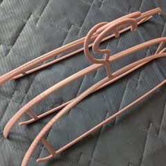 いろいろなハンガーです(^o^)の画像
