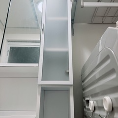 隙間収納チェストの画像