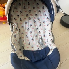 バウンサー、ゆりかごの画像