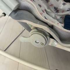 バウンサー、ゆりかごの画像
