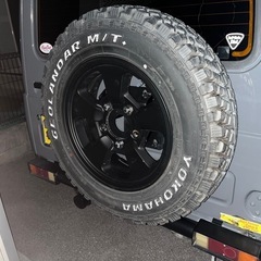 ジムニー  背面タイヤ移設キット&タイヤセットの画像