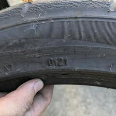 タイヤ　2本　ゼクノバ　235/45R17　の画像