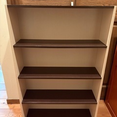 収納棚　