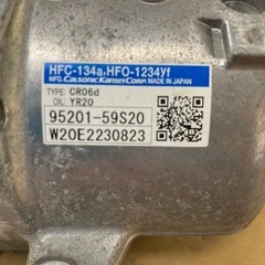 ワゴンR用エアコンコンプレッサーの画像
