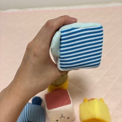 パリパリ　鈴　おもちゃの画像