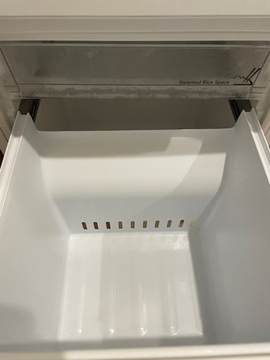 【中古】ヤマダ電気 90L ノンフロン冷蔵庫 2015年製 ヤマダ電機ノンフロン冷凍冷蔵庫 (たなか ) 南郷7丁目の