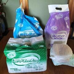 介護に  紙オムツ