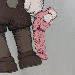 UT　コラボTシャツの画像