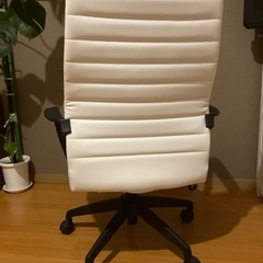 オフィスチェアの画像