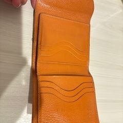 イルビゾンテ　折財布の画像