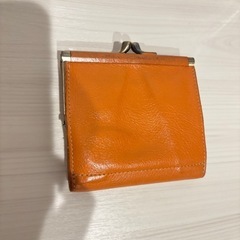 イルビゾンテ　折財布の画像