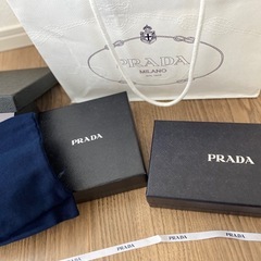 PRADA 包装小物類の画像