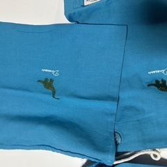 青いエプロン キッズ用の画像