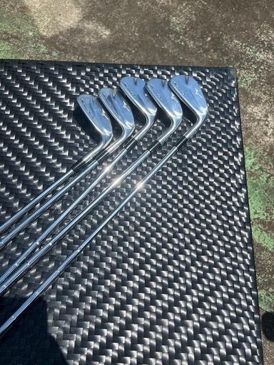 ミズノプロ　225 アイアン　6〜p