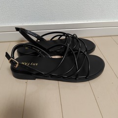 anyfam ローヒールサンダルの画像