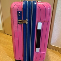 キャリーケース ピンク！の画像