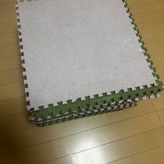 【ジョイントマット】グリーン＆ピンクセット 約30枚 500円でお譲りします！の画像