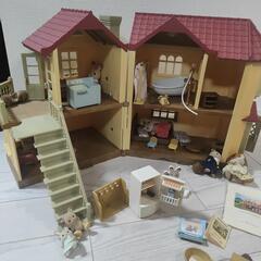 シルバニアファミリー　赤い屋根のお家　廃盤　まとめ売りの画像