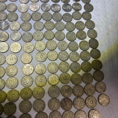 本日限定　140,000円　銀貨　古銭　大量まとめ　100円銀貨223枚　10000円銀貨の画像