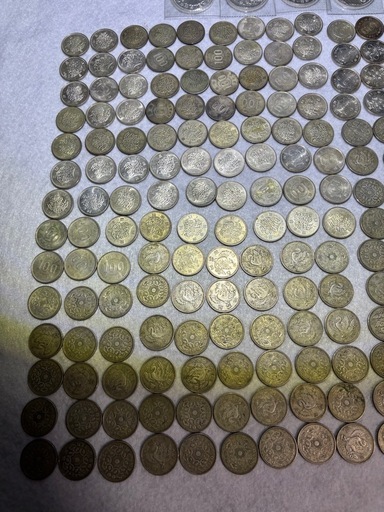 本日限定　140,000円　銀貨　古銭　大量まとめ　100円銀貨223枚　10000円銀貨