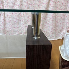 美品‼️ ソファに合うガラステーブル‼️ ナフコ サイズ横99.5cm 縦59.5cm 高さ44.5cmニトリ   机 テーブル 家具 インテリア オシャレの画像