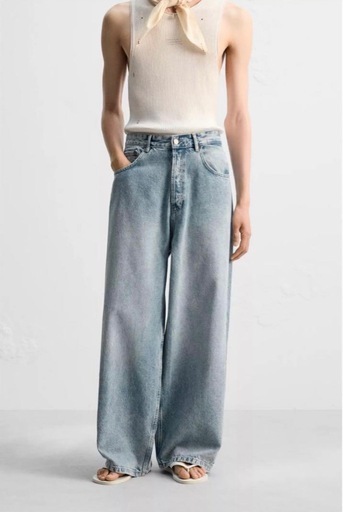 ZARA スーパーバギーフィットジーンズ 36 (ゆゆゆ) 西大井の
