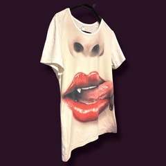 【K.MEN 韓国ブランド グラフィックTシャツ Lサイズ】の画像
