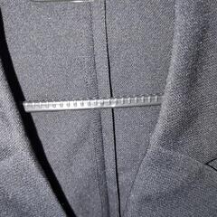 GU　ショート丈　半袖ジャケットの画像