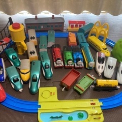 プラレール　蒸気がシュッシュッ！トーマスセット　その他色々の画像