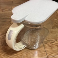 【取引終了】調味料入れの画像