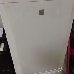 冷蔵庫の画像