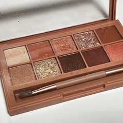 CLIO　アイシャドウの画像