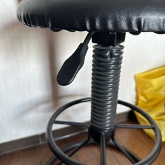 カウンターチェアの画像
