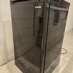 【お取引中】アイリスオーヤマ　冷凍庫　60L　IUSD-6B-B の画像