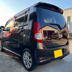超低走行3万キロ台☆月々1万円〜分割払い可‼️ 車検2年付き！【名義変更代込み】☆スズキ ワゴンR☆Bluetoothナビ付き☆走行中DVD見れます☆プッシュスタート☆ドライブレコーダー付きのフル装備☆純正アルミ☆事故修復歴無し☆そのまま乗って帰れます！の画像