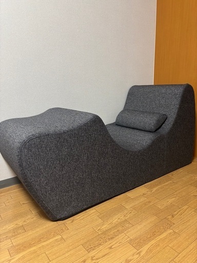 【ほぼ新品未使用・神奈川県川崎市】ジヌス ゼログラビティチェア【直接取引】