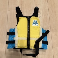 お取引き中　アンパンマン　ハンドル付き浮き輪　ライフジャケットの画像