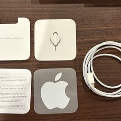 iPhone14箱ケーブルセットの画像
