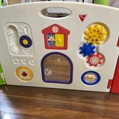 ベビーサークル 日本育児の画像