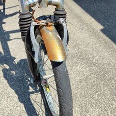 シボレーフロントサスペンション付 6段変速付折りたたみ式自転車の画像