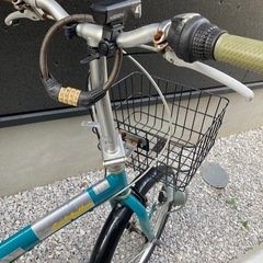 フォルビート 折り畳み自転車 20インチ 6段変速 の画像