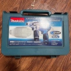 マキタ 10.8V 充電式インパクトドライバー TD090DWXの画像