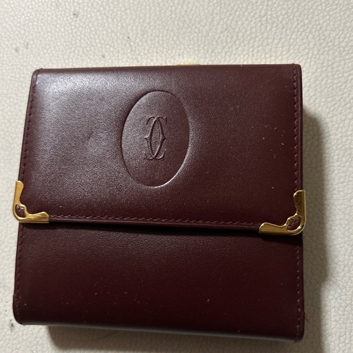 カルティエ折りたたみ財布