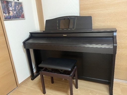 ローランド電子ピアノHPi-50e (pink) 九大学研都市の鍵盤楽器