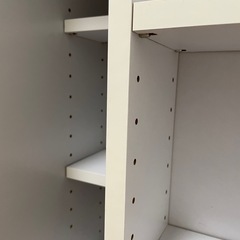 収納棚の画像